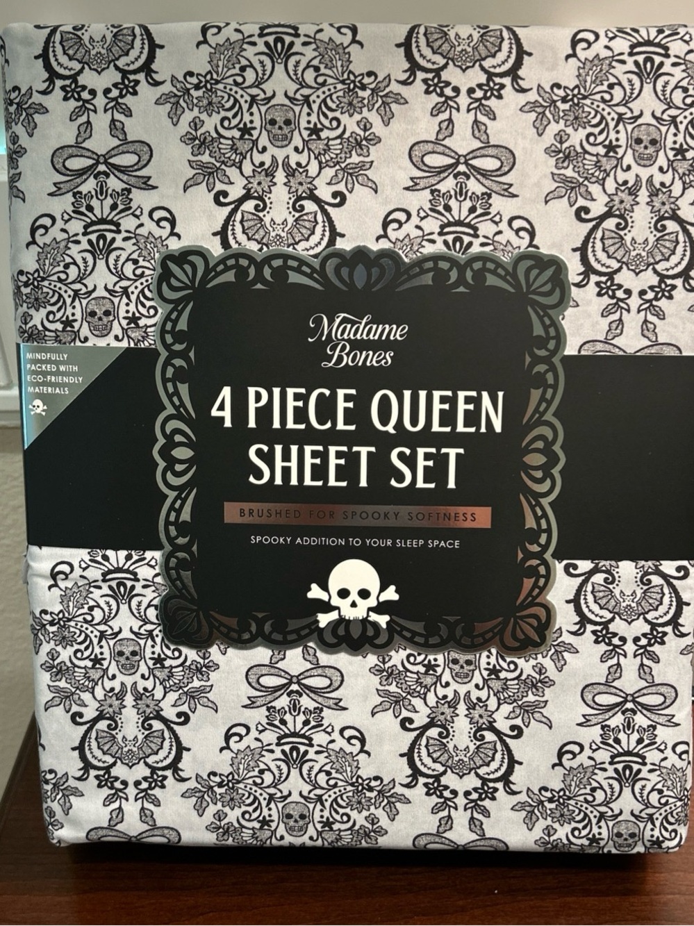 Madame Bones Queen Sheet Set Black Gray Skull Bat Damask Spooky Halloween